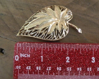 Coro Leaf Brooch Signed Vintage Floral Pin, Mid-Century Modern Collectible Gift, Retro Costume Jewelry, for Fashion Jewelry Collectors