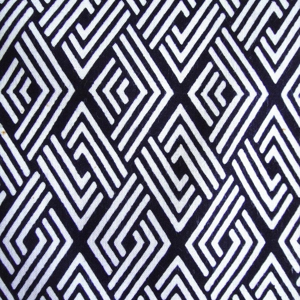 Cotton japanese yukata kimono fabric indigo blue white abstract diamond 1m (2m available)