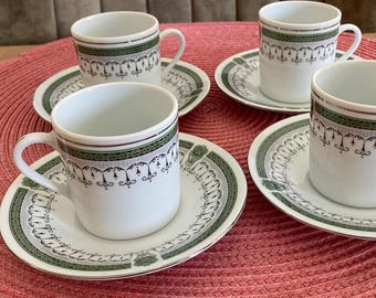 Juego de té y café vintage de porcelana china de 4 piezas, Jingdezhen, década de 1980, con detalles plateados y diseño verde y negro.