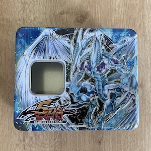 2008 Yu-Gi-Oh! Stardust Dragon verzamelblik – leeg displayblik – Konami officiële TCG verzameldoos