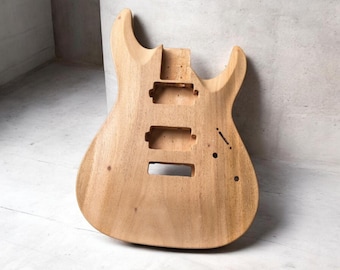 Corpo di chitarra a doppia spalla mancante in mogano, realizzato su misura – Progetto di liuteria con legno pregiato essiccato in forno