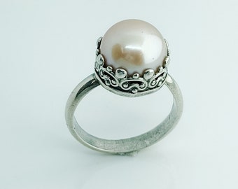 Elegant Pearl Fancy Ring