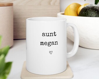 Benutzerdefinierte Namenstasse, personalisierte Tante Namenstasse, Tante Geburtstagsgeschenk, Est 2025, Bae Tasse, Schwangerschaftsankündigungstasse, Camp-Tasse bald Tante Geschenk
