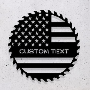 Gepersonaliseerde metalen bord met zaagblad met Amerikaanse vlag: Patriotic Garage Art