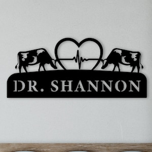 Custom Veterinarian Office Metal Sign, Personalized Vet Clinic Wall Art, Vet Office Decor, Animal Hospital Sign, Veterinary Gift