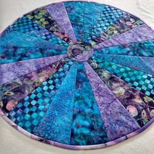 Round Table topper 23" patchwork Dresden pinwheel Purple Batiks hues doily mat runner