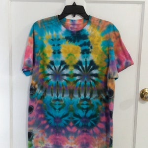 Tie Dye Tropical Double Breasted Men&#39;s cut Large (women&#39;s XL) 42-44 chest T-shirt Tee crew neck forest green