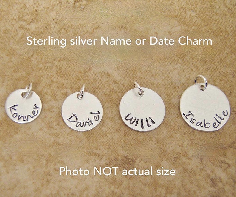 Colgante personalizado con nombre: Colgante de disco de plata de ley - Colgante personalizado imagen 1