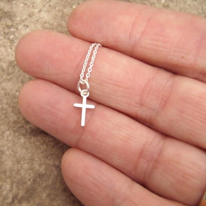 Tiny silver Cross necklace - Simple Sterling silver pendant - Dainty jewelry