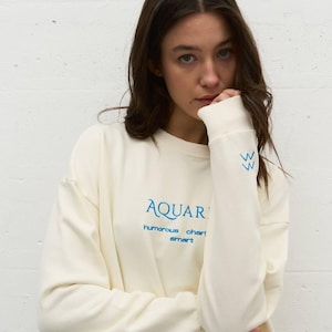 Wassermann Sweatshirt für Astrologie-Liebhaber Geburtstag Geschenk Idee Crewneck Sweatshirt Wassermann Personalisierter Hoodie Januar Bday Sternzeichen Shirt