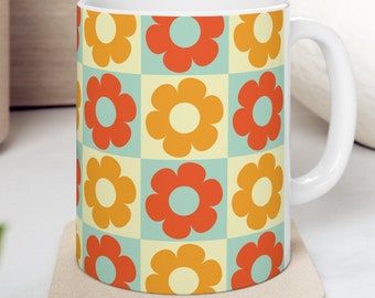 Dont Worry Be Happy, Retro Groovy Flowers, Hippie Groovy Flower Print, Retro Daisy, Boho Coffee Cup.