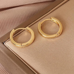 Minimalist Huggie Hoop Earrings | Dainty Gold Hoops for Women | Simple Everyday Jewelry | Elegant Gift for Her | Lightweight Hoops