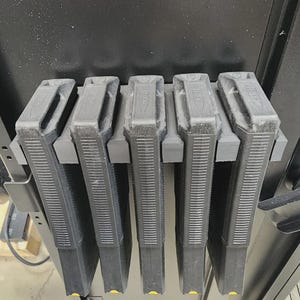Stack-On - Soporte para múltiples cargadores
