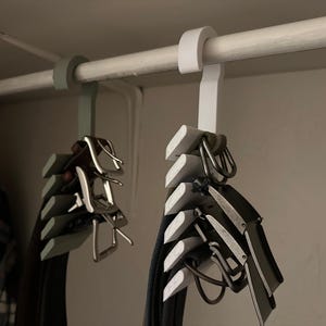Percha para cinturón y corbata