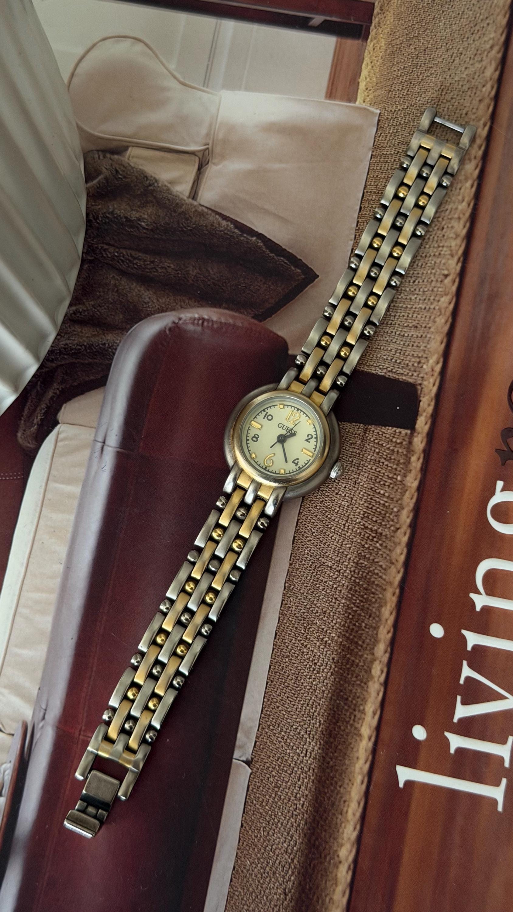 2@ authentic vintage GUESS watches Vintage Guess Quartz Watch 1988 Large Dial Easy Reader - Etsy main image 3