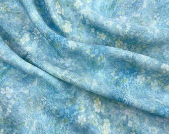 Tela de satén de algodón mercerizado con estampado floral azul estilo pintura al óleo, tela de algodón puro de los años 80 para vestidos, cheongsam, hanfu y proyectos de costura.
