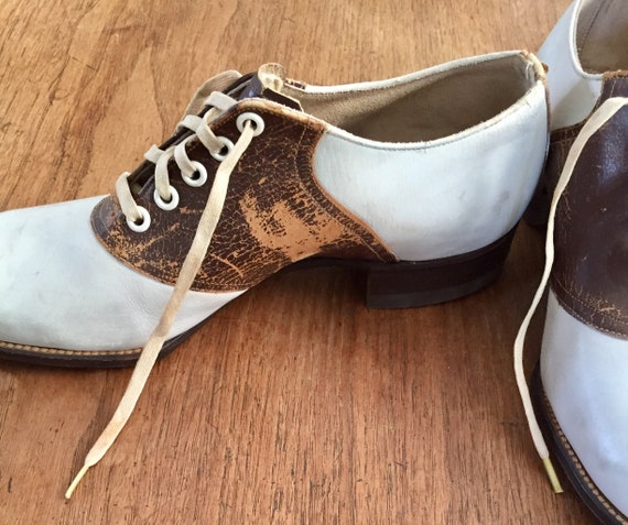 Vintage Cheerleading Saddle Oxfords 1950s Two Ton… - image 4