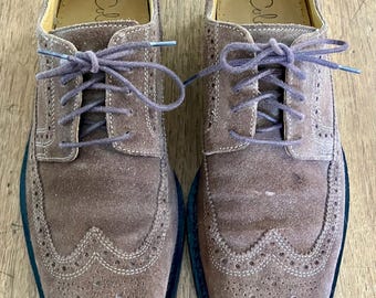 Lace Up Wingtip Oxfords by Cole Haan in Chocolate Suede with Rubber Soles Gender Neutral Size 8 1/2 Mens Vintage