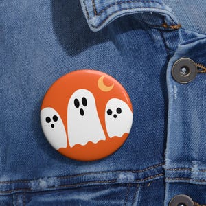 Custom Halloween Ghost Pin Buttons, Spooky Accessories, Party Favors, Trick-or-Treat Gifts, Cute Button Badges