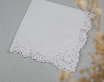 Wedding Handkerchief, Embroidered Hankies-Custom Image, Mother of the Bride Handkerchief, Bridal Shower Gift, Tear Hankie, Wedding Hankie