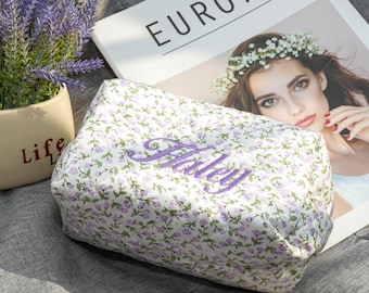 Floral Makeup Bag Personalized, Handmade Quilted Cosmetic Bag, Embroidered Gift for Her, Bridesmaid Gifts, Travel Makeup Pouch, Toiletry Bag