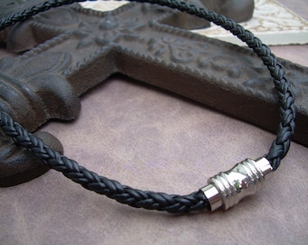 Lange leren ketting 80 cm - Sieraden online kopen? | Korting tot 43 Lange leren ketting 80 cm - Sieraden online kopen? | Korting tot 43