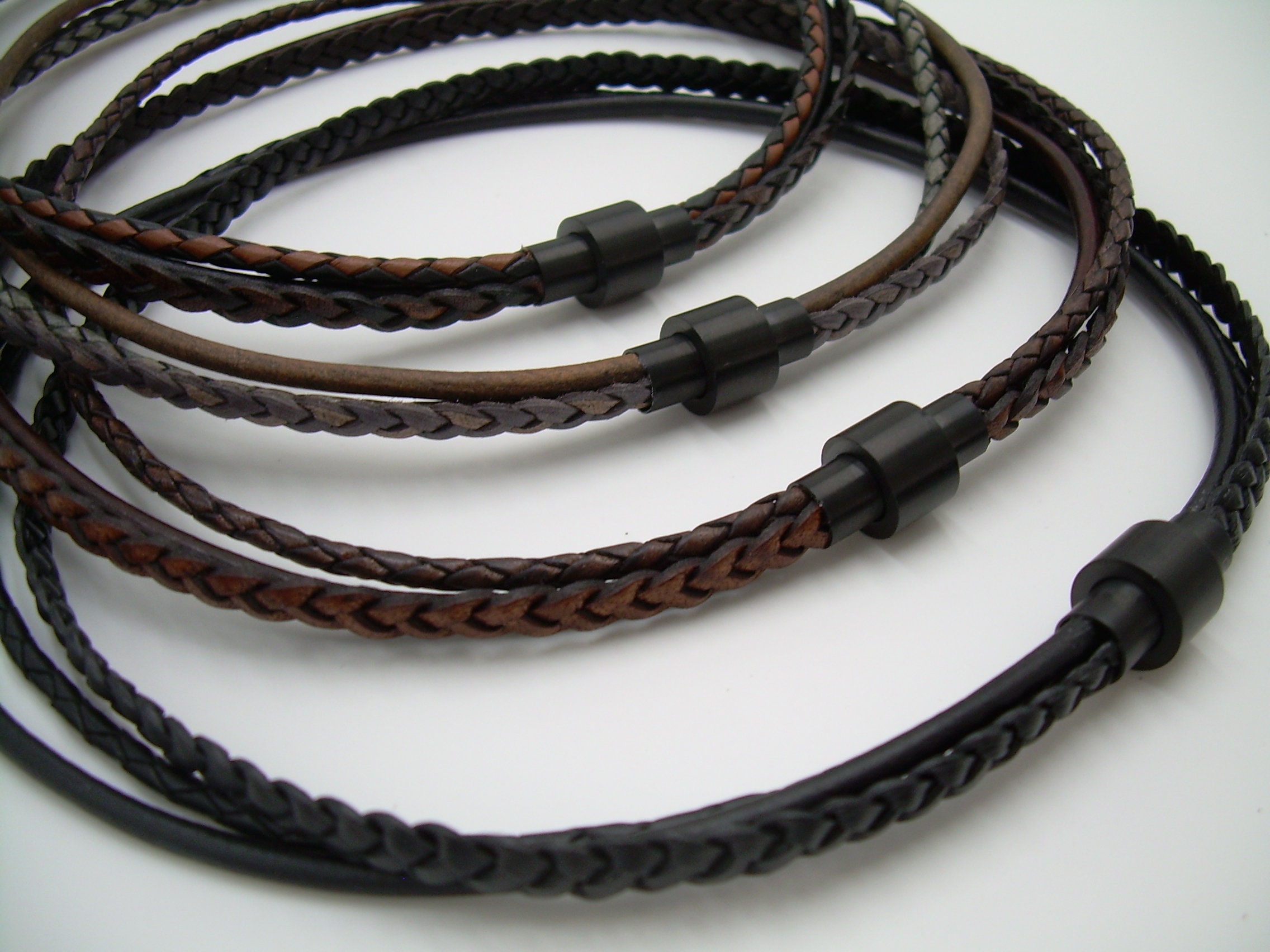 Black Leather Cord, Round Leather Cord, Round Bolo Braided Leather Cord  4mm, Top Quality Braided Leather for Jewelry Making, 17810 / 1 Yard 