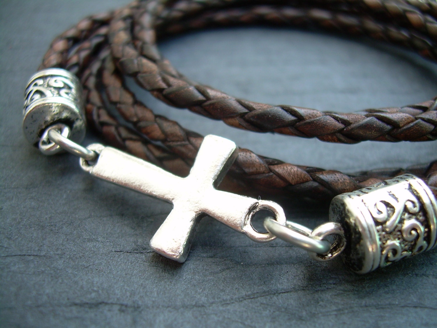 Bracciale Uomo In Pelle Con Croce - Chiusura Magnetica, Design Intrecciato, Regalo Ideale - Foto 4