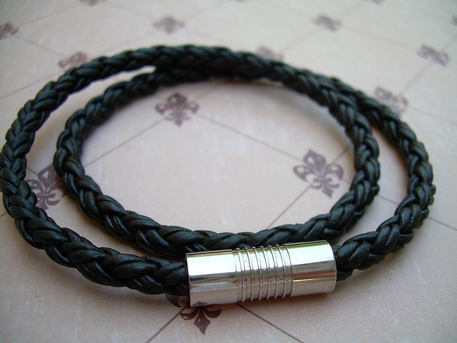 Bracciale da uomo in pelle con chiusura magnetica multistrato intrecciato braccialetto da uomo nero marrone gioielli regalo braccialetto in pelle intrecciata regolabile Bulk uomini donne cavo