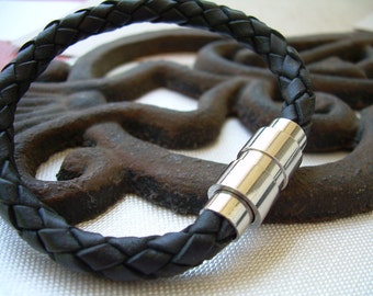 Mens Black Braided Leather Bracelet, Custom Sized Bracelets,  Leather Mens Gift, Leather Bracelet with Magnetic Clasp, Genuine Leather Gift