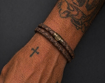 Geflochtenes Lederarmband für Männer: Antik Bronze Magnetverschluss, doppelt gewickelt