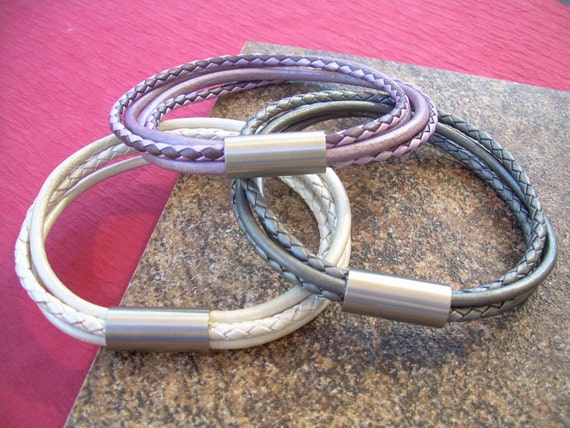 How to make a leather bracelet with magnetic clasps