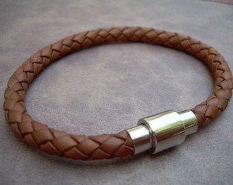 Braunes geflochtenes Lederarmband: Edelstahl-Magnetverschluss