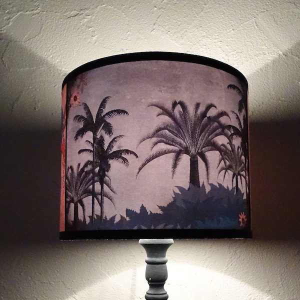 Abat jour tropical palmiers rose et noir - luminaire design, perroquet, tiki, déco tropicale, lampe à poser, déco été, chambre d'enfant