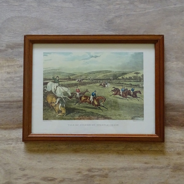 Lithographie encadrée sous verre "Vale of Aylesbury Steeple Chase" -  paysage de campagne anglaise, course de chevaux, tableau champêtre