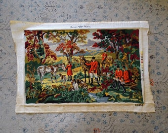 Canevas ancien représentant une scène de chasse à courre - tapisserie murale, fait main en France, chiens, chevaux, automne, forêt
