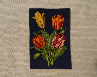 Vintage handcrafted Tulips bouquet needlepoint tapestry - 70's floral needlepoint, colorful bouquet, spring wall decor, easter decor