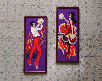 Coppia di arazzi punto croce incorniciati vintage di ballerini di flamenco spagnolo - coppia di ballerini, rosso arancione e viola, set di 2 cornici