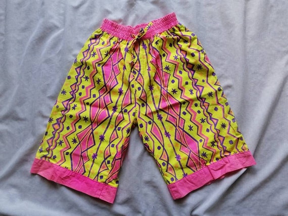 ITEM With DEFECT Neon Yellow and Pink 