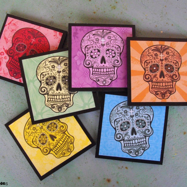 Lot de 6 dessous de verre crânes Rainbow Sugar Skulls - tête de mort, skull, cadeau original, déco rock n' roll, calaveras, Spooky Shades,