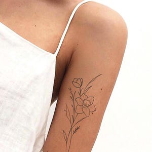 Narzisse Tattoo Design: März Geburtsblume, feine Linie Floral (digitaler Download)