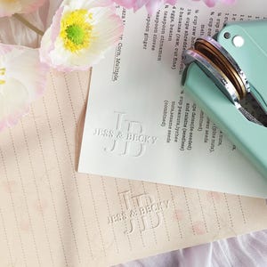 Hochzeitsbuch Prägestempel/Buchprägestempel personalisiert/Hochzeitsprägestempel/Buchprägestempel/Weihnachtsgeschenk für Buchliebhaber/Hochzeitsprägestempel