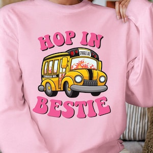 Kampf Bus Hop In Bestie PNG, trendige PNG, beliebte PNG, psychische Gesundheit Png, lustige Angst Png, Viral Girly Png, niedliches Aufkleberdesign