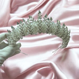 Bridal Tiara Silver- Crystal Wedding Tiara-Bridal Tiara Crystal-Princess Crown-wedding headpiece-bridal jewelry-Wedding hair accessories