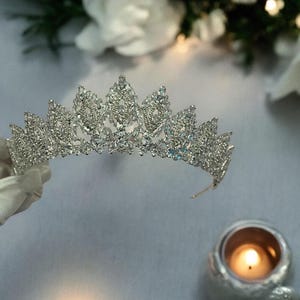 Swarovski Zircon Bridal Crown, Bridal Hair Vine, Bridal Tiaras,Silver Tiara-,Crystal Crowns Bridal Crown, Quinceanera Tiara-Bridal Headpiece