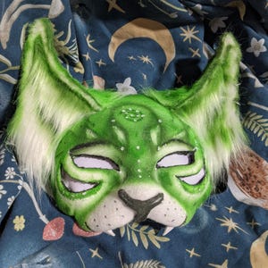Green magical alien cat therian mask! ONLY ONE AVAILABLE!