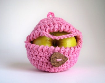 Pink Crochet Apple Cozy, Cotton Fruit Cover, Reusable Snack Bag, Romantic Vegan Gift for Mom Daughter Sister Girlfriend, Eco Friendly School