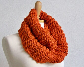 Knit Infinity Scarf Pattern, Easy Knitting Pattern, Beginner Chunky Knit Cowl for Men, Women, PDF