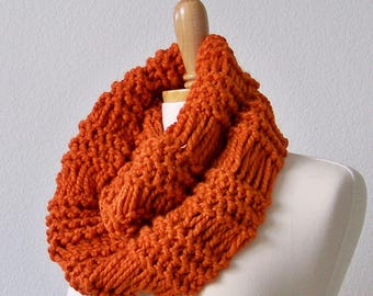 Chunky Knit Infinity Scarf Pattern, Easy Bulky Winter Cowl Tutorial, Beginner Neck Warmer PDF
