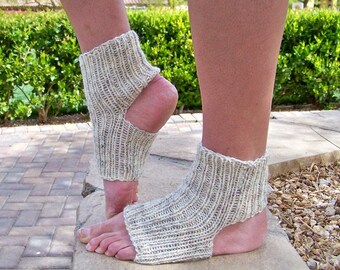 Easy Socks Knitting Pattern, Beginner Knit Sock Tutorial, Fitness Yoga Foot Warmer for Women and Men, Learn to Knit